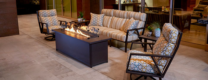 Outdoor firepit