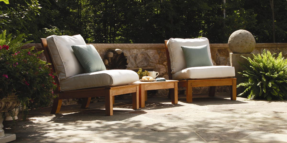 Three Birds teak furniture